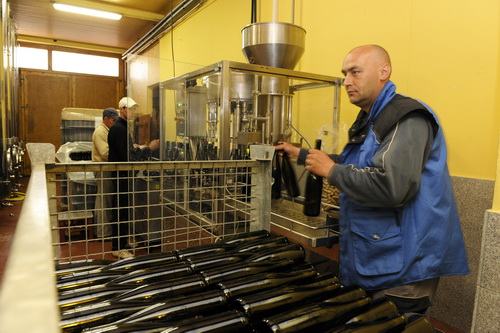 Weinabfllanlage eines Familien-Winzerbetriebes