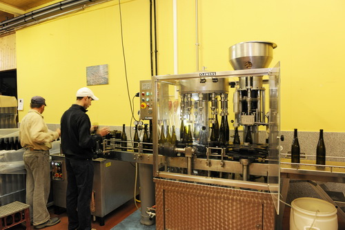 Neue Abfllanlage im Weingut Emrich-Montigny
